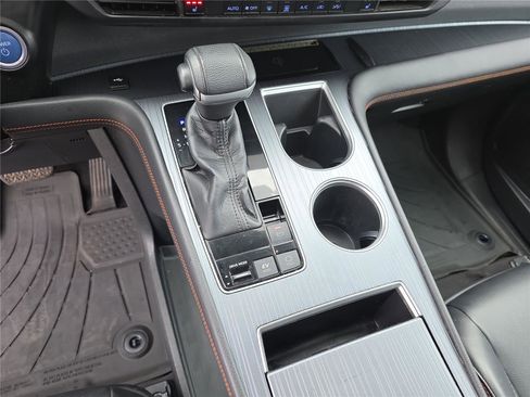 Used 2021 Toyota Sienna XSE w/ XSE Plus Package image 23