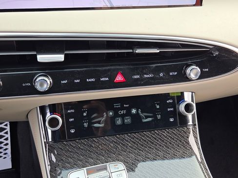 New 2026 Genesis GV70 3.5T Sport Prestige AWD/4WD image 21