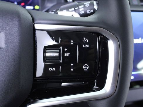 Used 2025 Land Rover Discovery Sport S AWD/4WD image 23