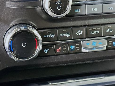 New 2026 Ford F450 Platinum w/ FX4 Off-Road Package image 21