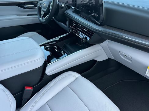 New 2026 Chevrolet Tahoe Premier image 17