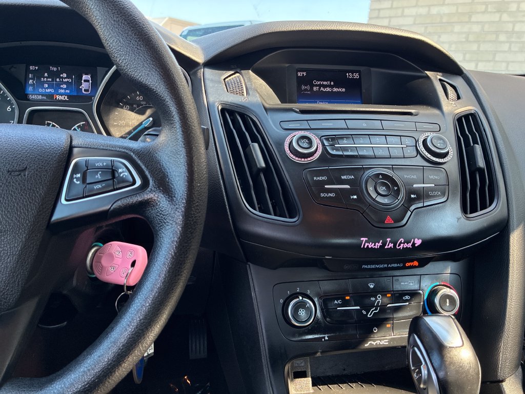 Used 2016 Ford Focus SE FWD image 18
