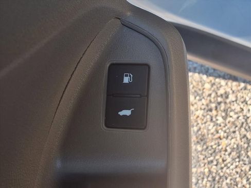 Used 2021 Honda Pilot Touring image 12