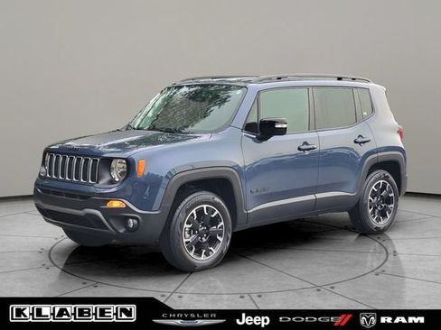 Certified 2023 Jeep Renegade Latitude AWD/4WD image 1