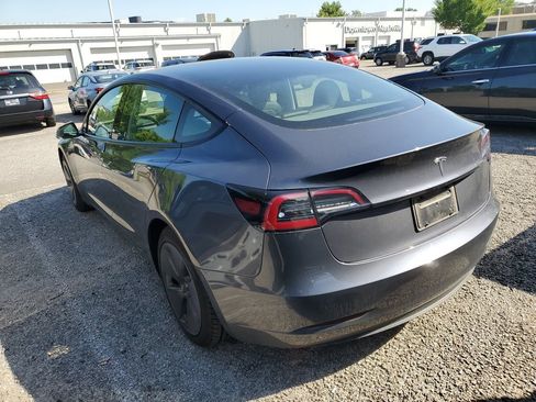Used 2023 Tesla Model 3 Standard Range RWD image 3