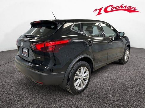 Used 2018 Nissan Rogue Sport S w/ S Appearance Package AWD/4WD image 24