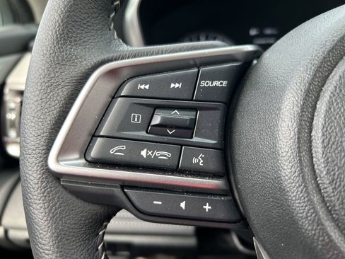 Certified 2025 Subaru Outback Limited image 18