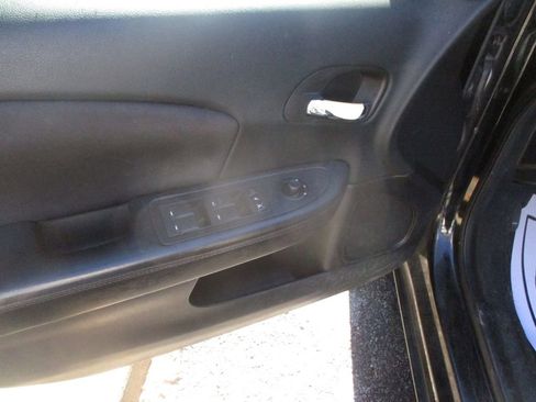 Used 2013 Chrysler 200 LX image 8