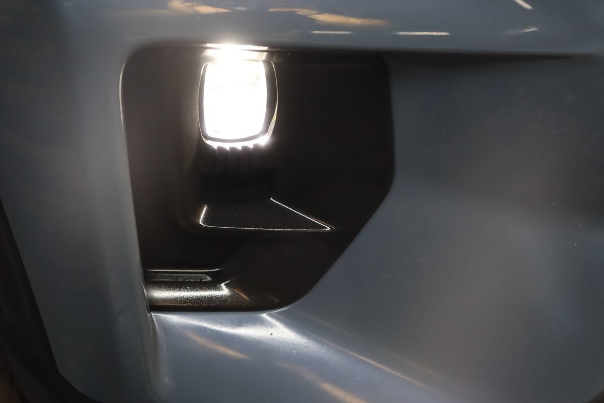 Used 2025 Ford Explorer ST-Line RWD image 12