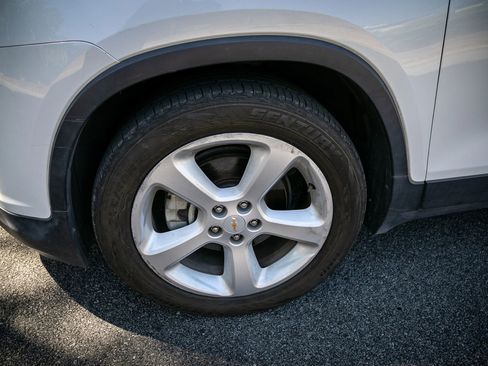 Used 2015 Chevrolet Trax LTZ FWD image 8