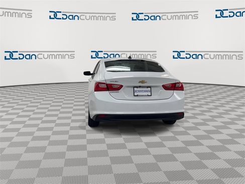 Used 2019 Chevrolet Malibu LS image 7