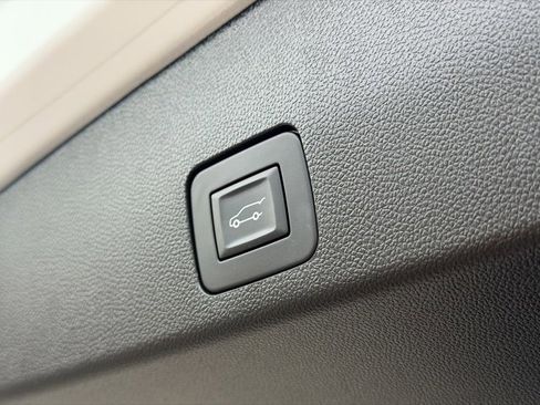 Certified 2025 Buick Encore GX Sport Touring w/ Comfort Package image 26