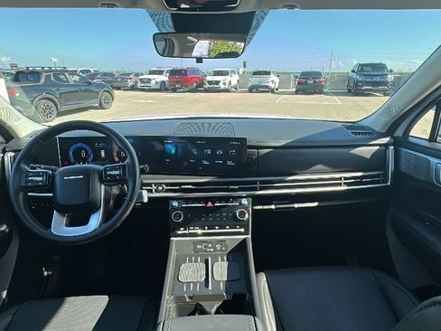 Used 2026 Hyundai Santa Fe SEL image 21