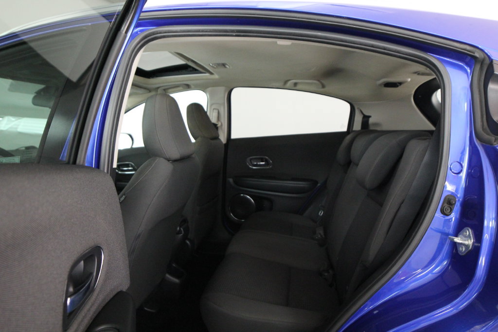 Used 2022 Honda HR-V EX image 43