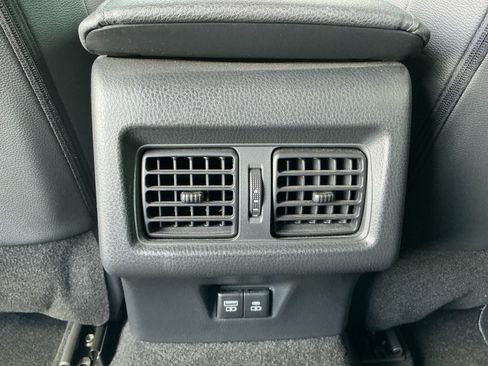 Used 2025 Toyota Camry XSE FWD image 32