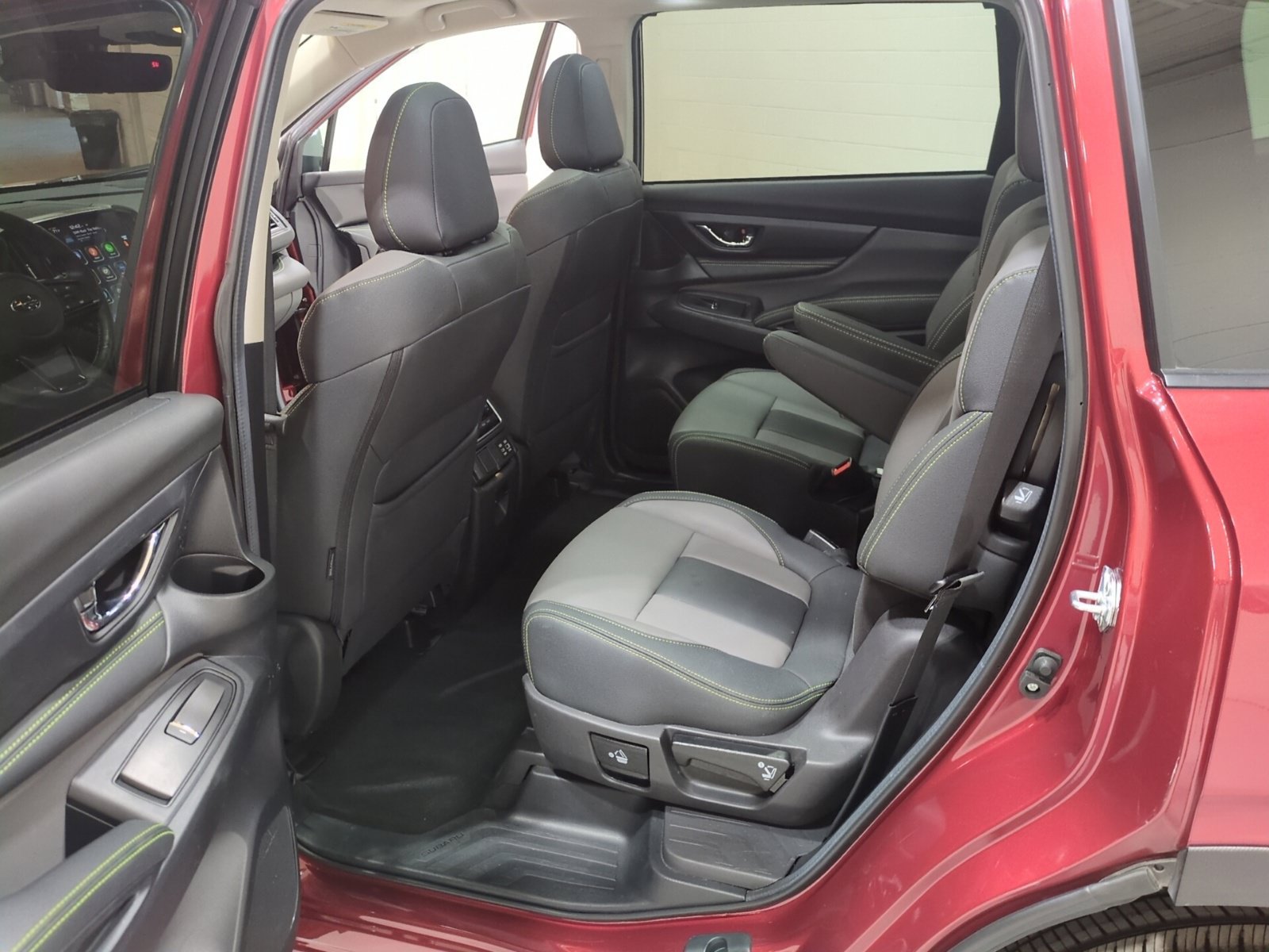 Used 2024 Subaru Ascent Onyx Edition AWD/4WD image 14