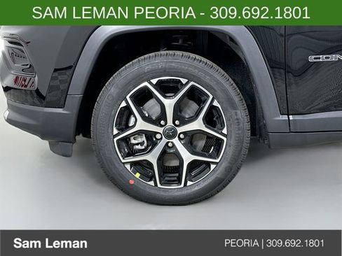 New 2026 Jeep Compass Limited image 28