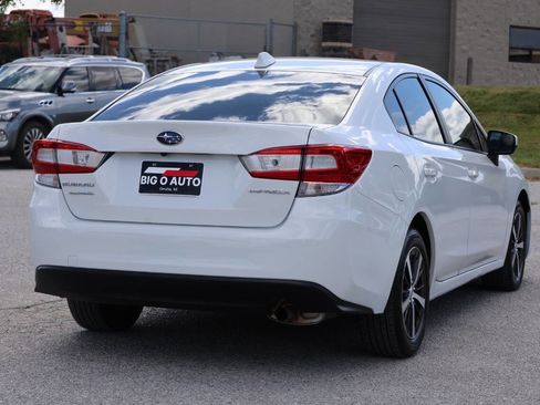 Used 2022 Subaru Impreza 2.0i Premium image 9