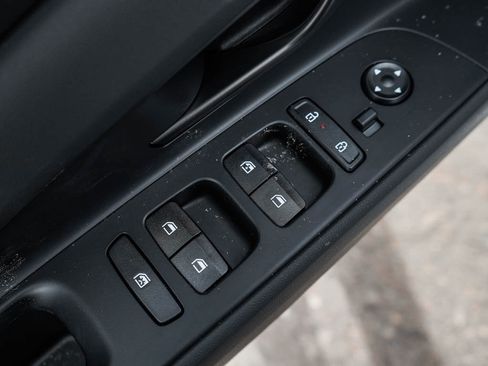 New 2026 Hyundai Elantra SEL Sport Premium FWD image 15