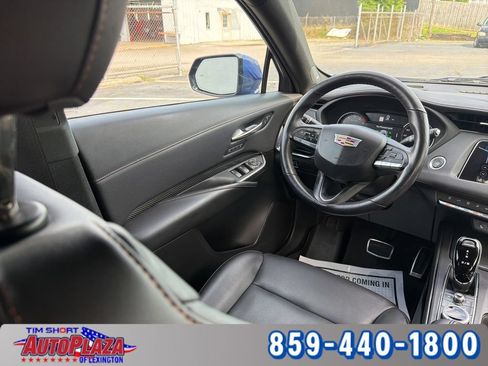 Used 2023 Cadillac XT4 Sport w/ LPO, Onyx Lite Package FWD image 23