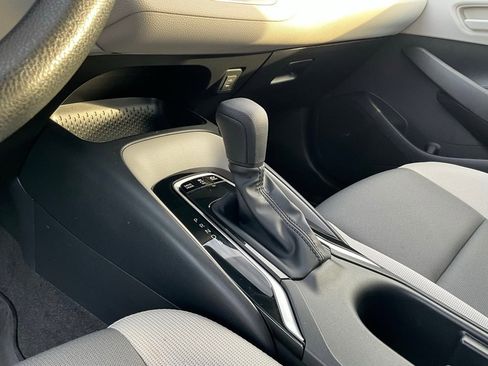 Used 2024 Toyota Corolla LE image 19