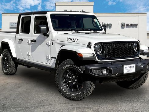 New 2026 Jeep Gladiator Willys image 2