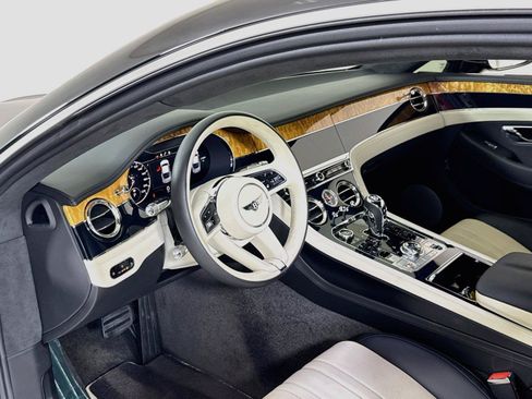 Used 2023 Bentley Continental GT V8 AWD/4WD image 13