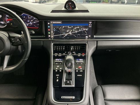 Used 2023 Porsche Panamera Platinum Edition w/ Sportdesign Package RWD image 20