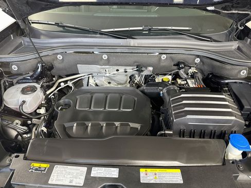 Used 2026 Volkswagen Atlas SE FWD image 39