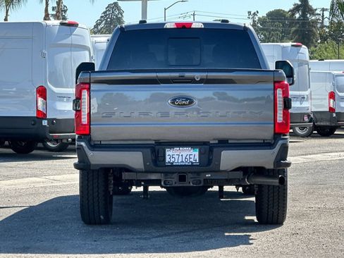 Certified 2025 Ford F250 Lariat w/ Lariat Ultimate Package AWD/4WD image 4