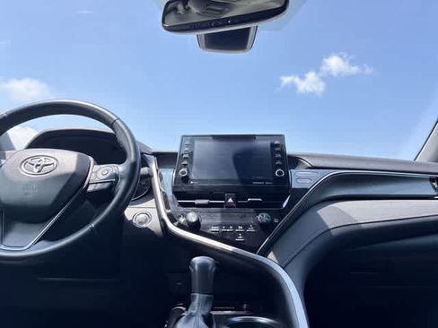 Used 2023 Toyota Camry XSE FWD image 28