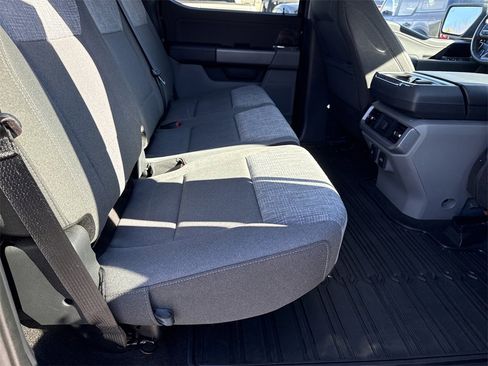 Used 2022 Ford F150 XLT w/ Equipment Group 302A High image 16