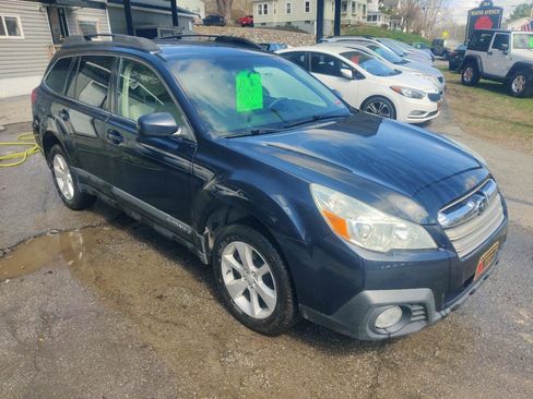 Used 2013 Subaru Outback 2.5i Premium w/ All-Weather Pkg image 8