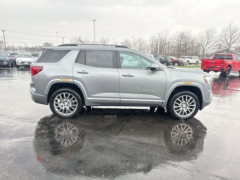 New 2026 GMC Terrain Denali image 9