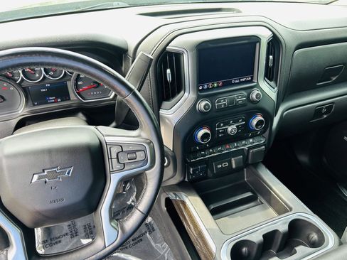 Used 2020 Chevrolet Silverado 1500 RST w/ All-Star Edition image 17
