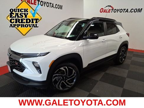 Used 2024 Chevrolet TrailBlazer RS AWD/4WD image 1