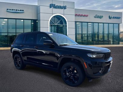 New 2025 Jeep Grand Cherokee Altitude