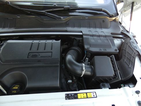 Used 2018 Land Rover Range Rover Evoque SE Dynamic image 70