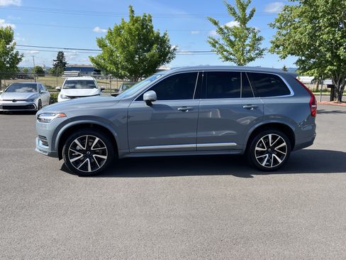 Used 2023 Volvo XC90 B6 Plus w/ Protection Package Premier AWD/4WD image 2