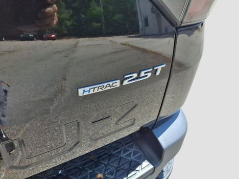 Used 2023 Hyundai Santa Cruz SEL Premium image 5