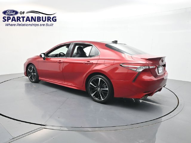 Used 2019 Toyota Camry XSE FWD image 5