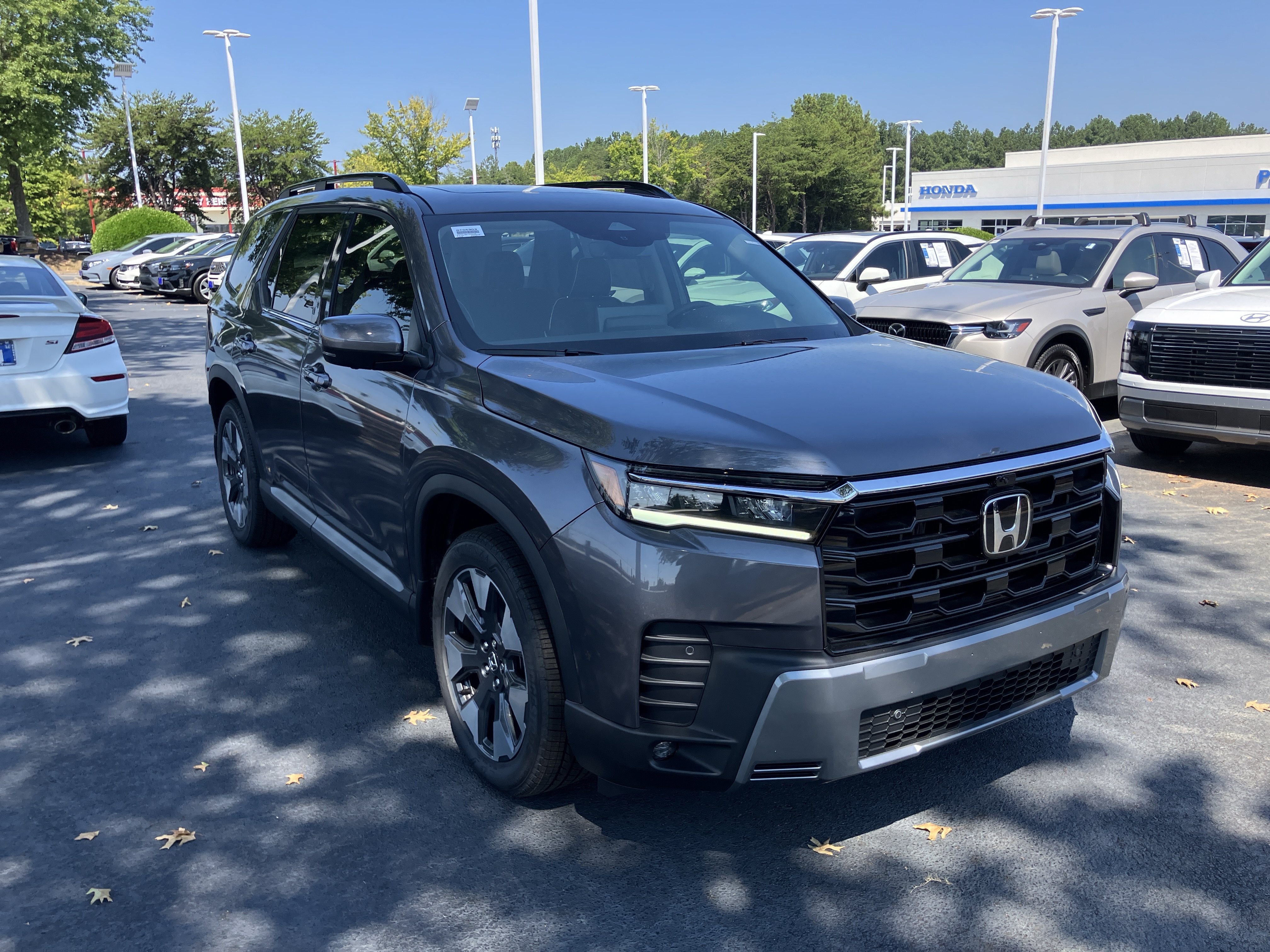 New 2026 Honda Pilot Elite image 2