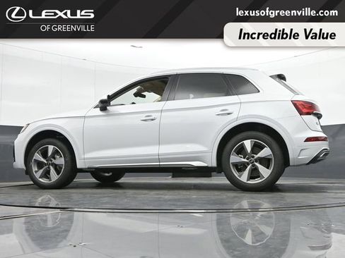 Used 2025 Audi Q5 2.0T Premium Plus w/ Premium Plus Package AWD/4WD image 37