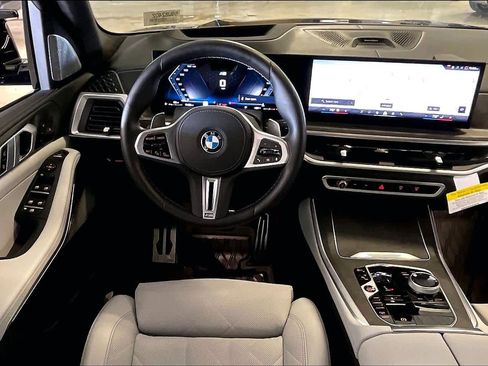 Certified 2025 BMW X5 M60i image 6