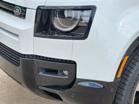 New 2026 Land Rover Defender 130 V8 AWD/4WD image 8