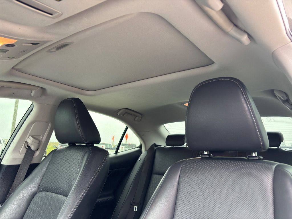 Used 2014 Lexus IS 250 w/ Navigation Package RWD image 18