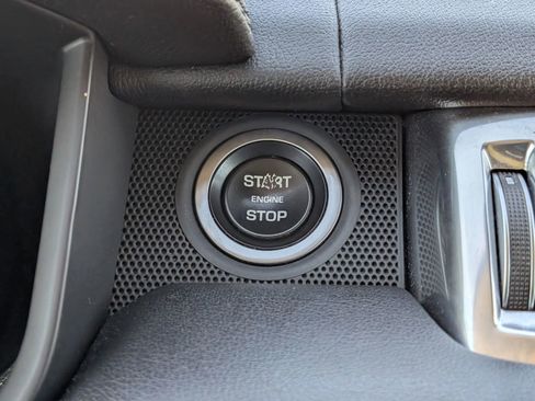 Used 2016 Land Rover Range Rover Sport HSE image 20