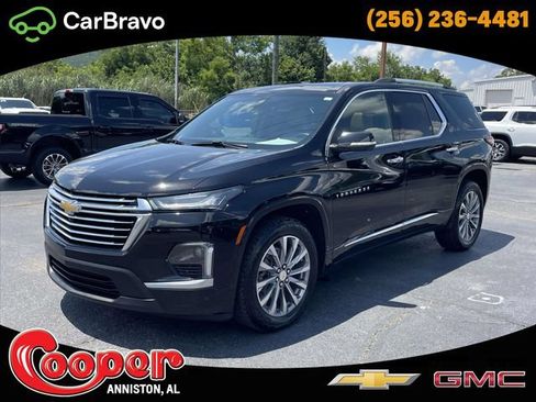 Certified 2022 Chevrolet Traverse Premier FWD image 1