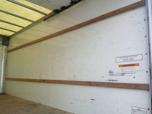 Used 2021 GMC Savana 3500 Extended w/ Power Convenience Package image 16