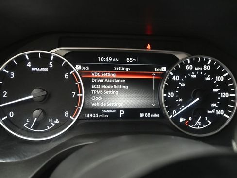 Used 2023 Nissan Rogue SV w/ SV Premium B Package FWD image 18